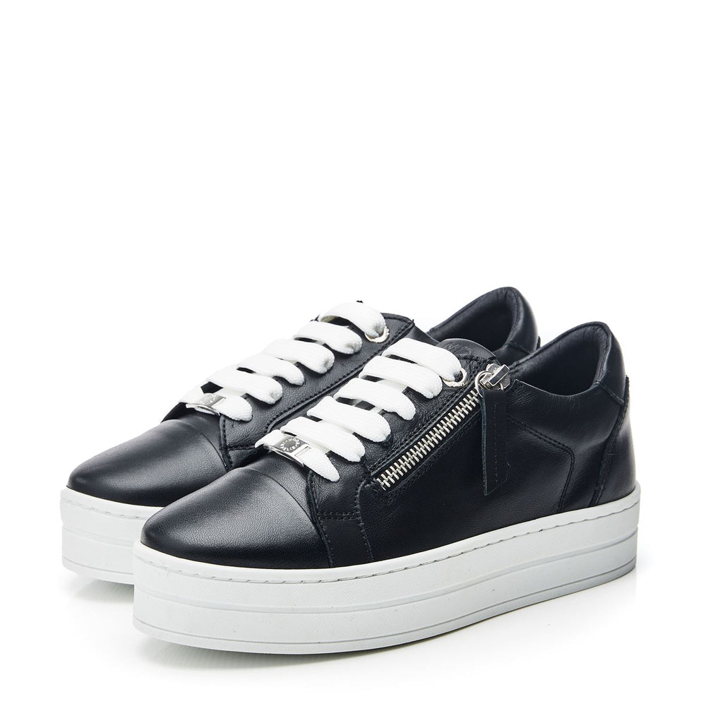 Abbiy Black Leather Leather Trainers
