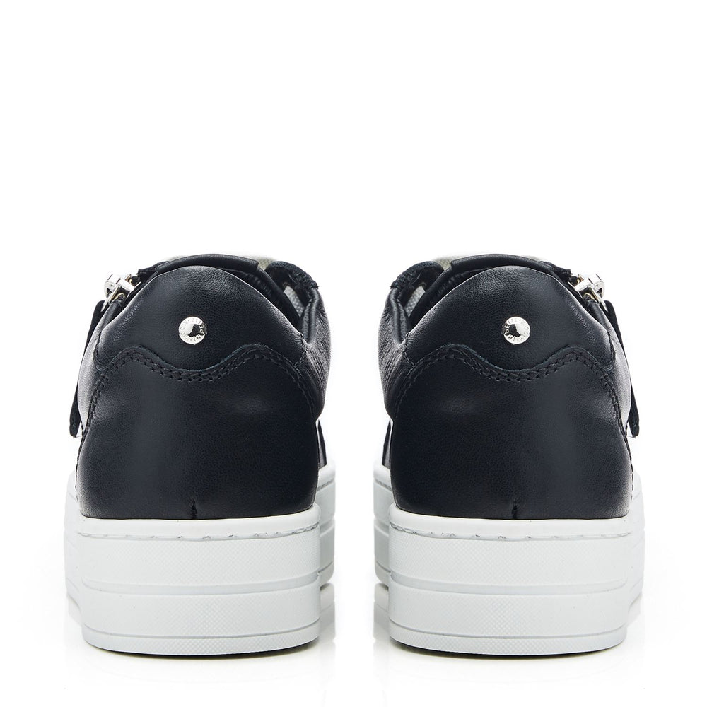 Abbiy Black Leather Leather Trainers