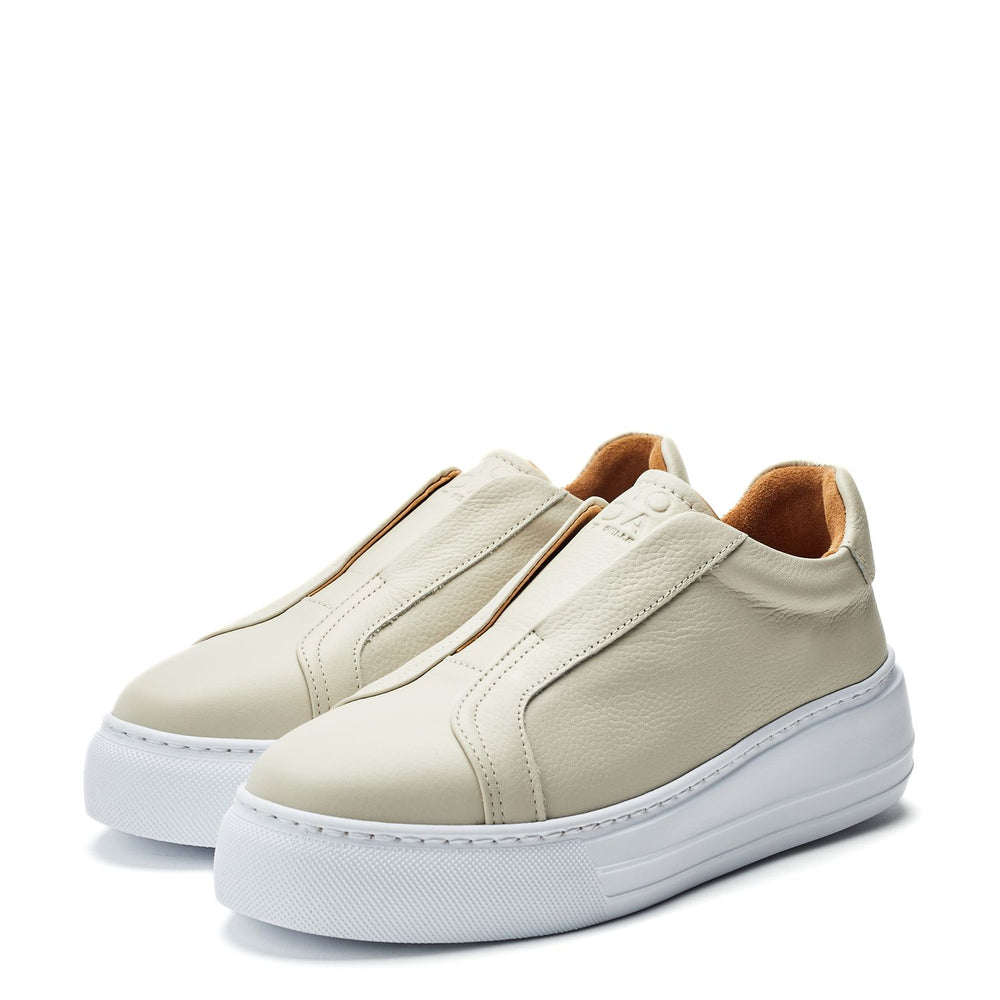 Alber Off White Leather Trainers