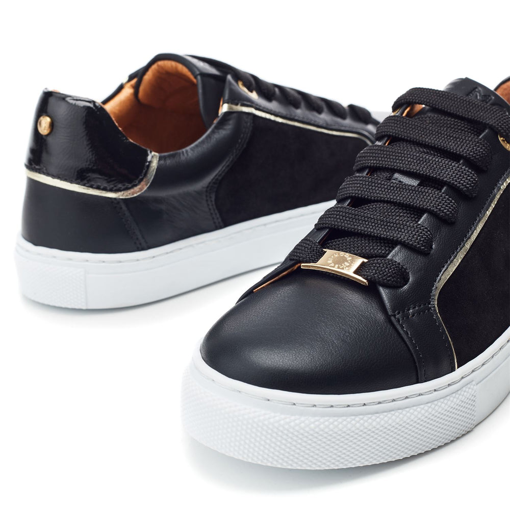 Ales Black Leather Trainers