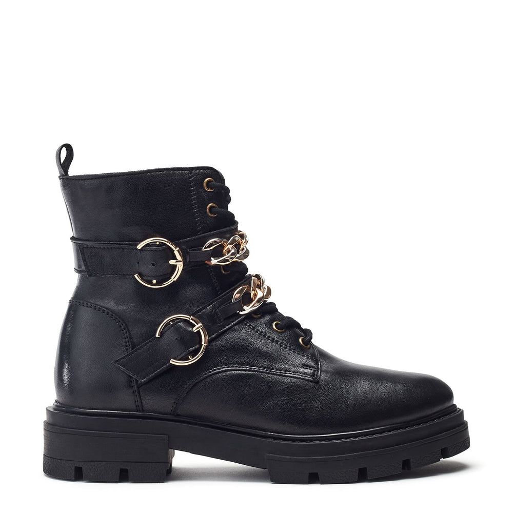 Alesa Black Leather Boots