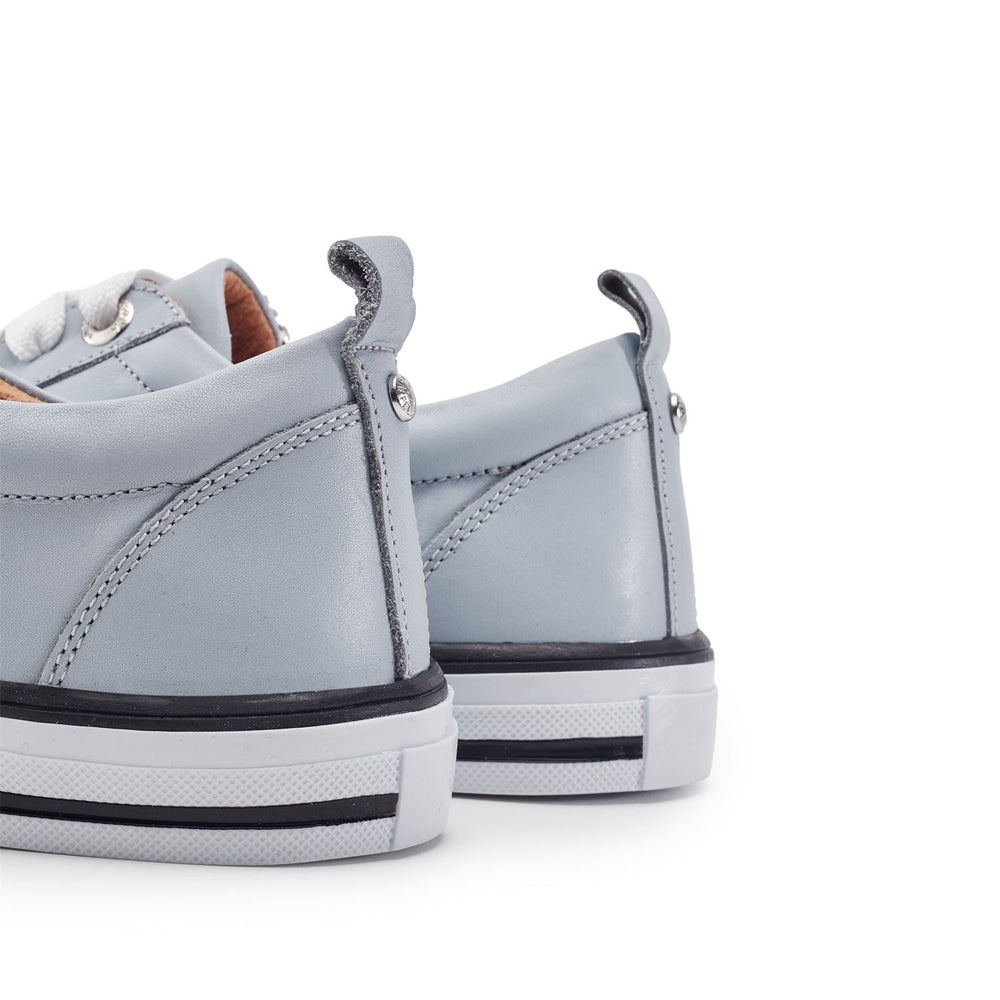 Alexie Light Blue Leather Trainers