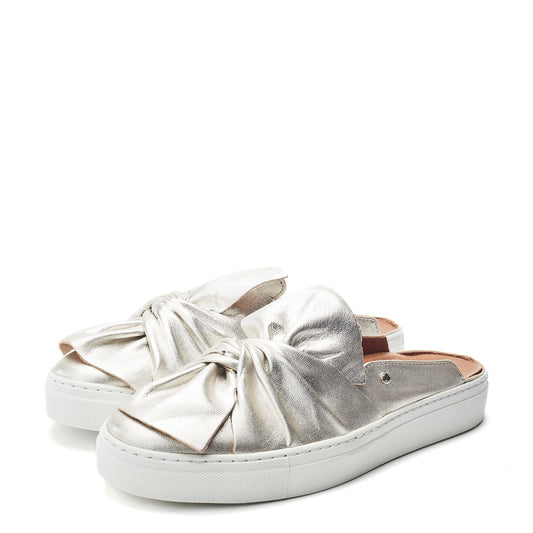 Amarantha Gold Leather Trainers