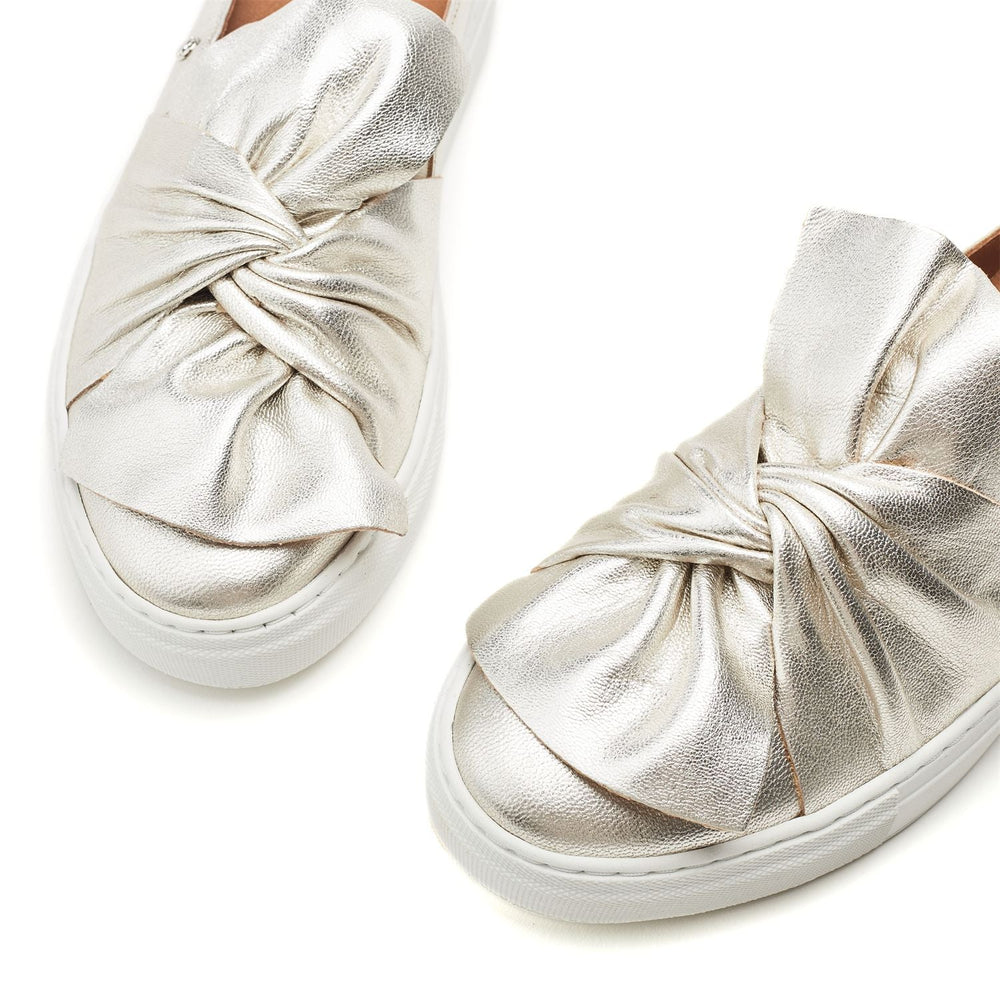 Amarantha Gold Leather Trainers