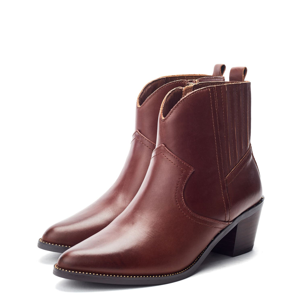 Anniee Chestnut Leather Boots