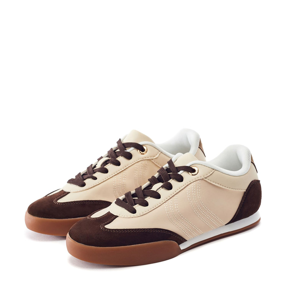 Aromaa Taupe Porvair Trainers
