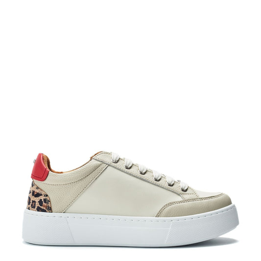 Aronte Off White Leather Trainers