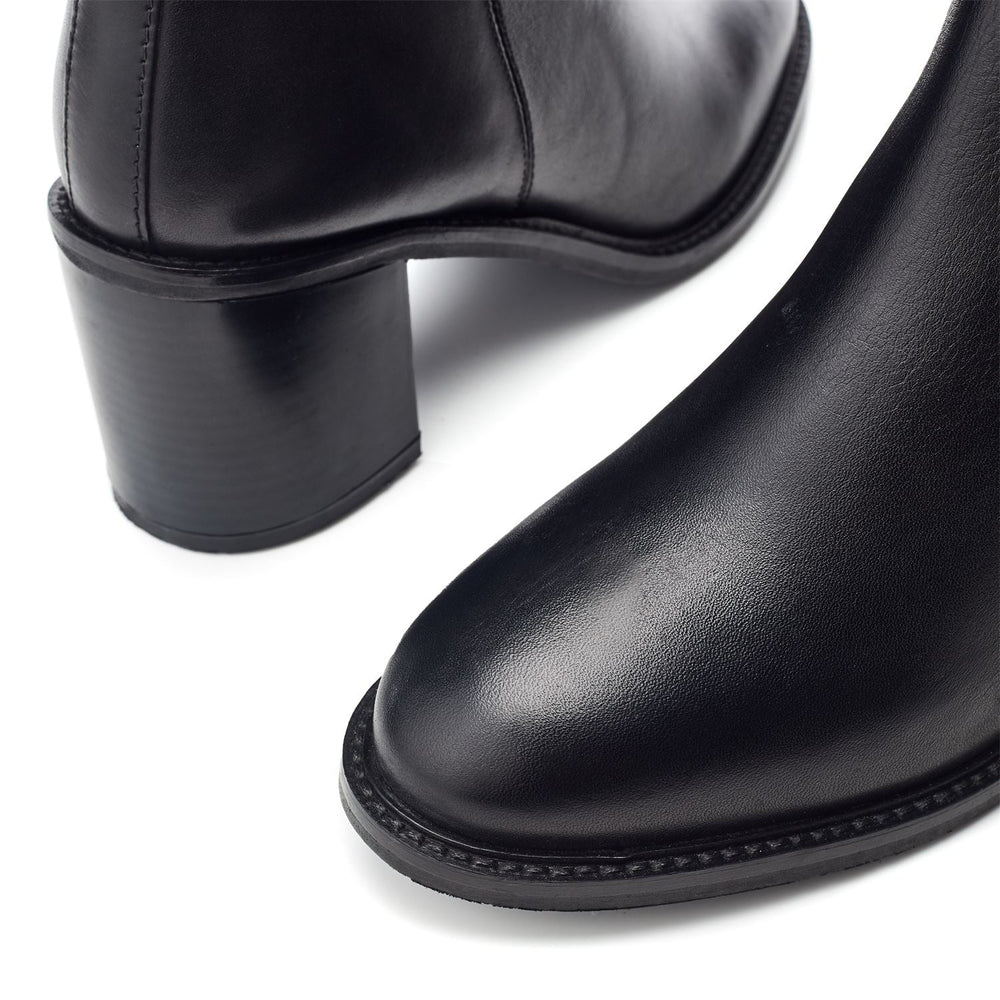 Fleur Black Leather Boots