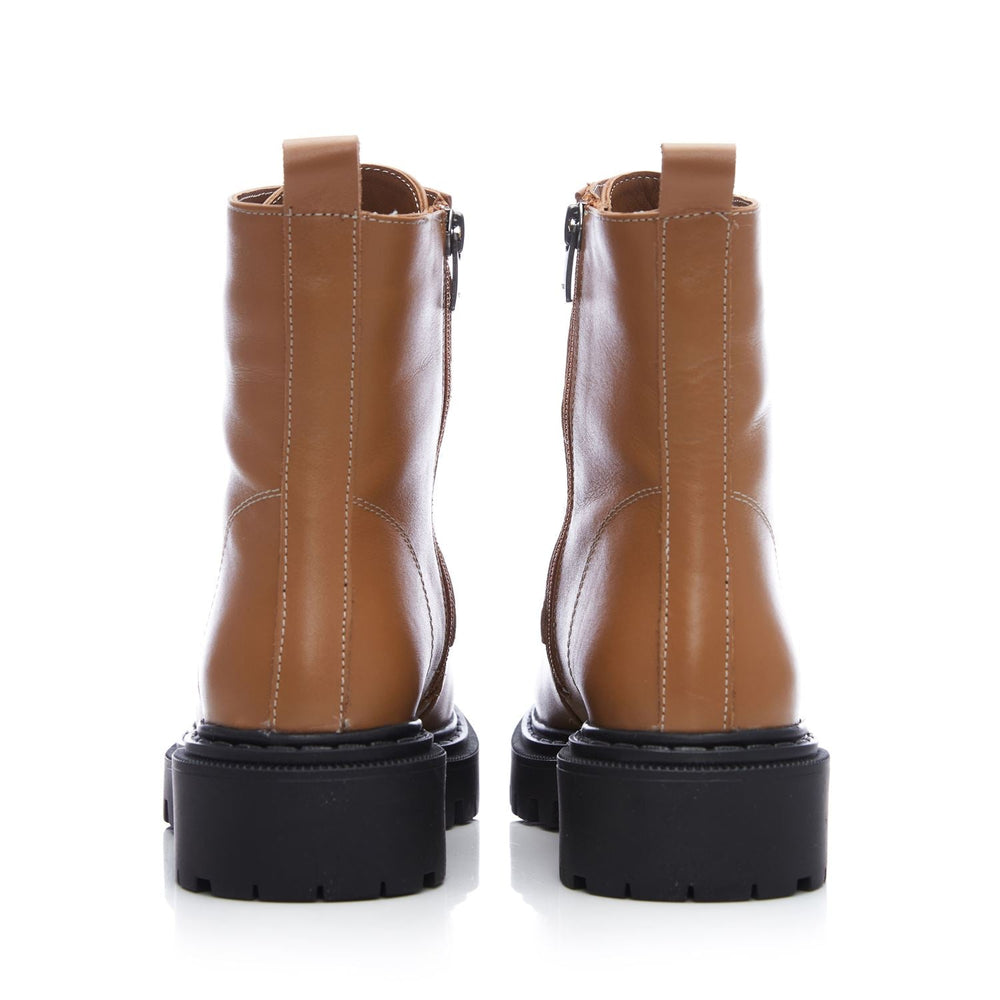 Lucky Tan Leather Boots