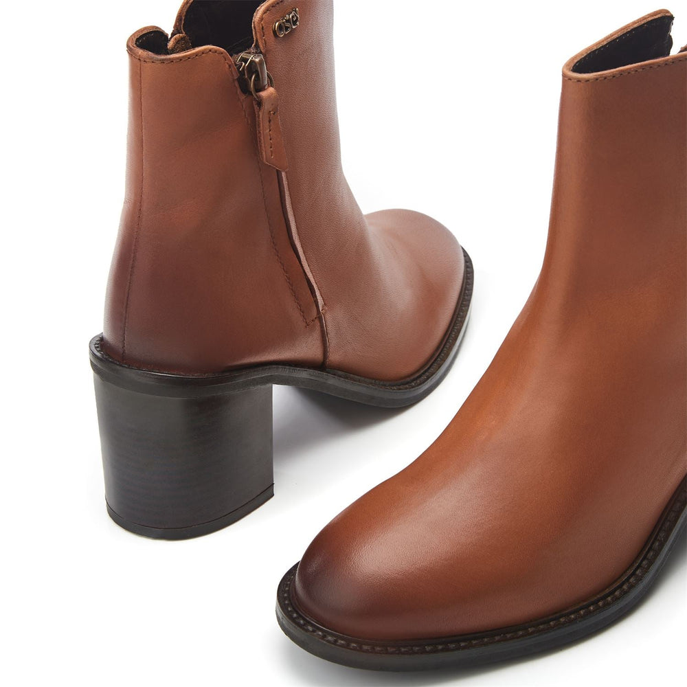 Pearce Tan Leather Boots