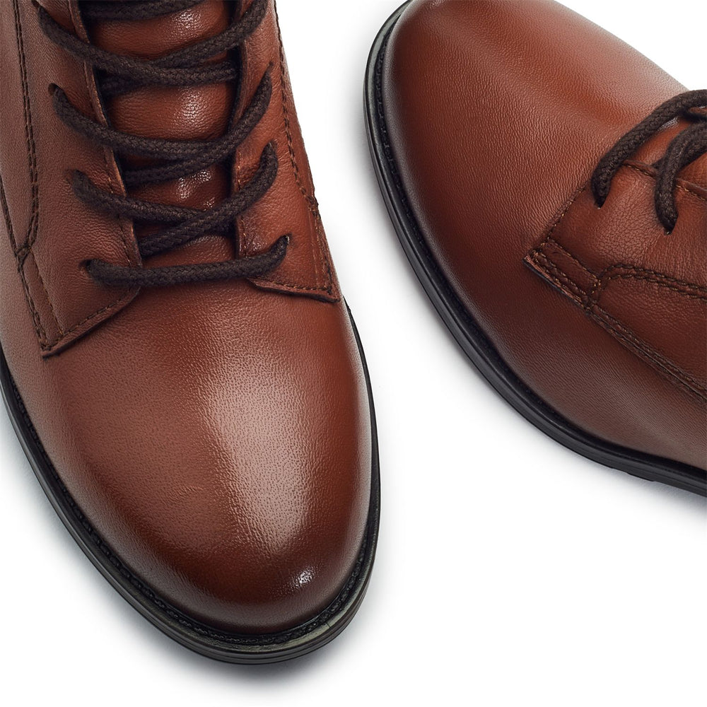 Baker Tan Leather Boots