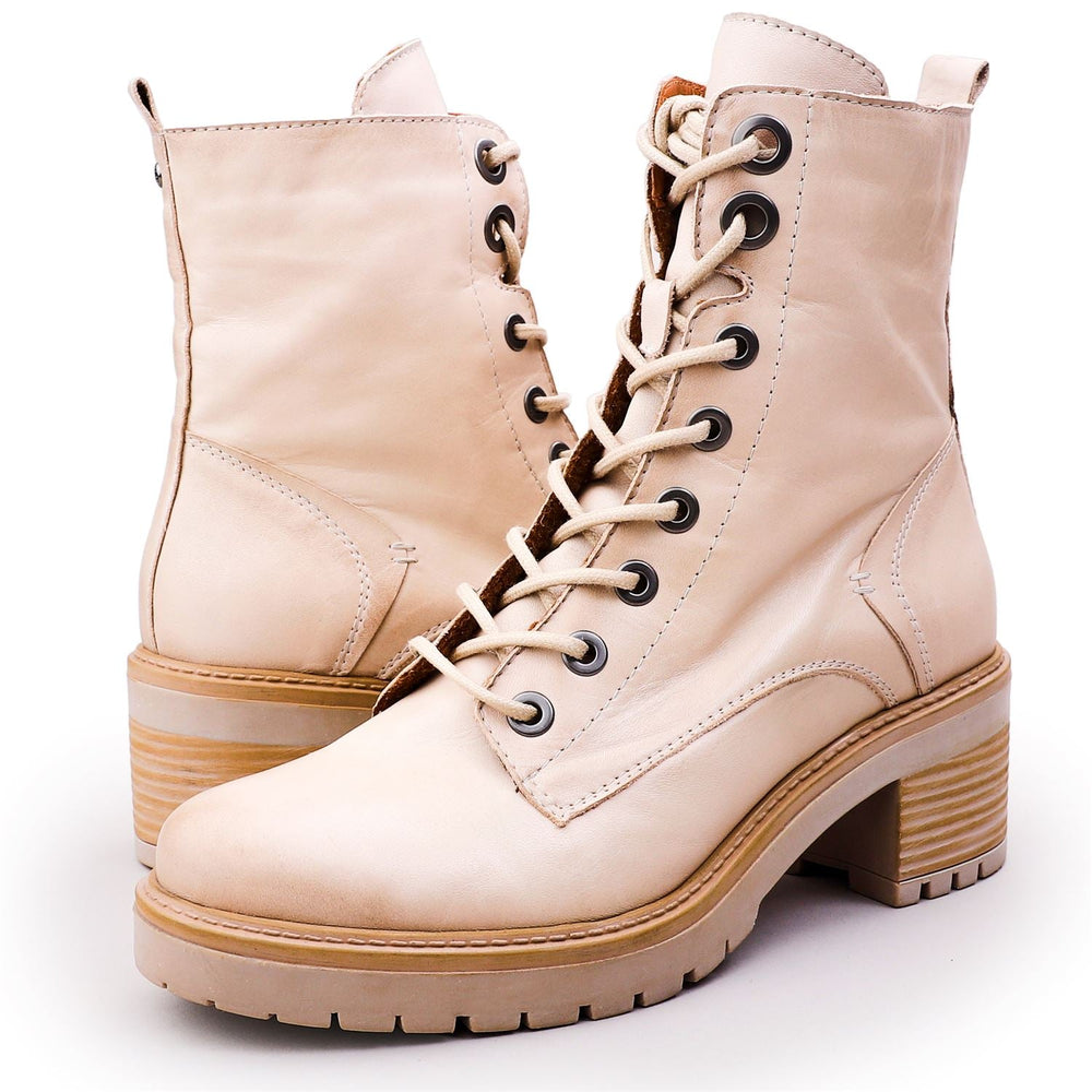 Bellzie Cream Leather Boots