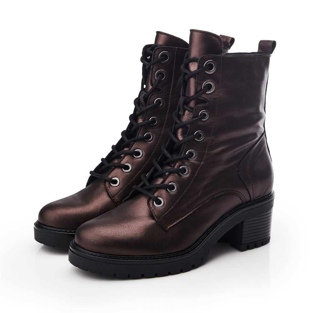 Bellzie Pewter Metallic Leather Boots