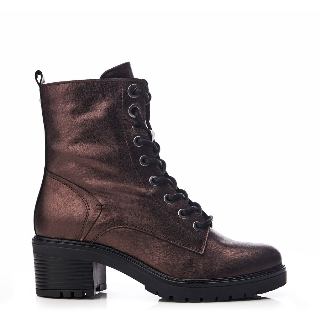 Bellzie Metallic Leather Boots