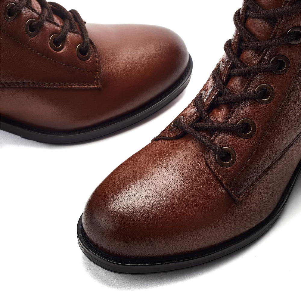 Berna Tan Leather Boots