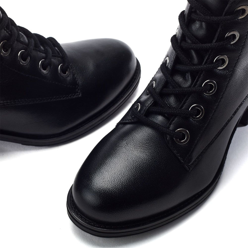 Bezzie Black Nappa Nappa Boots