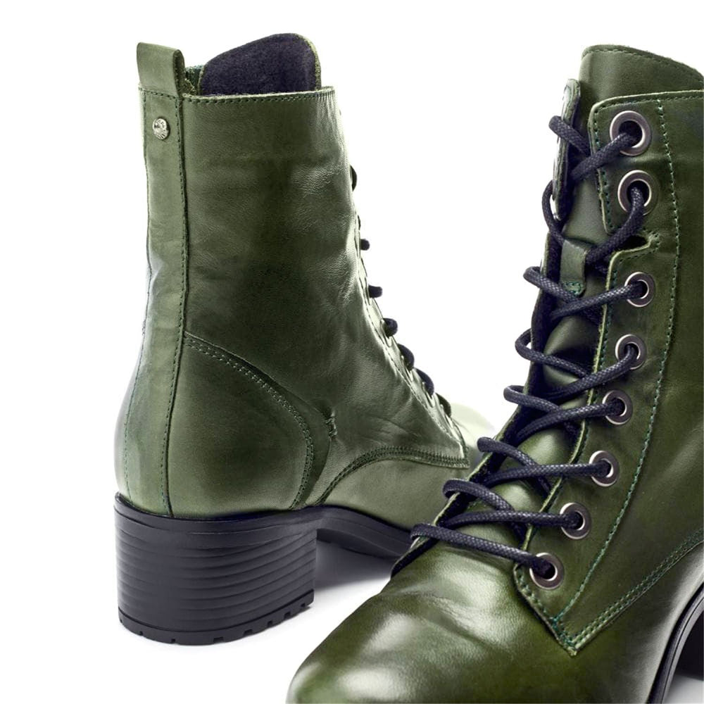 Bezzie Green Leather Leather Boots