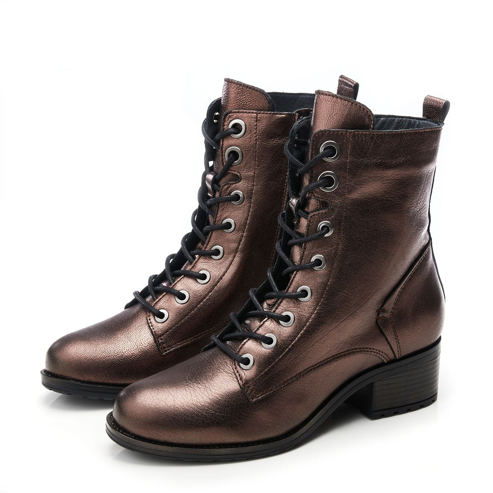 Bezzie Pewter Leather Boots