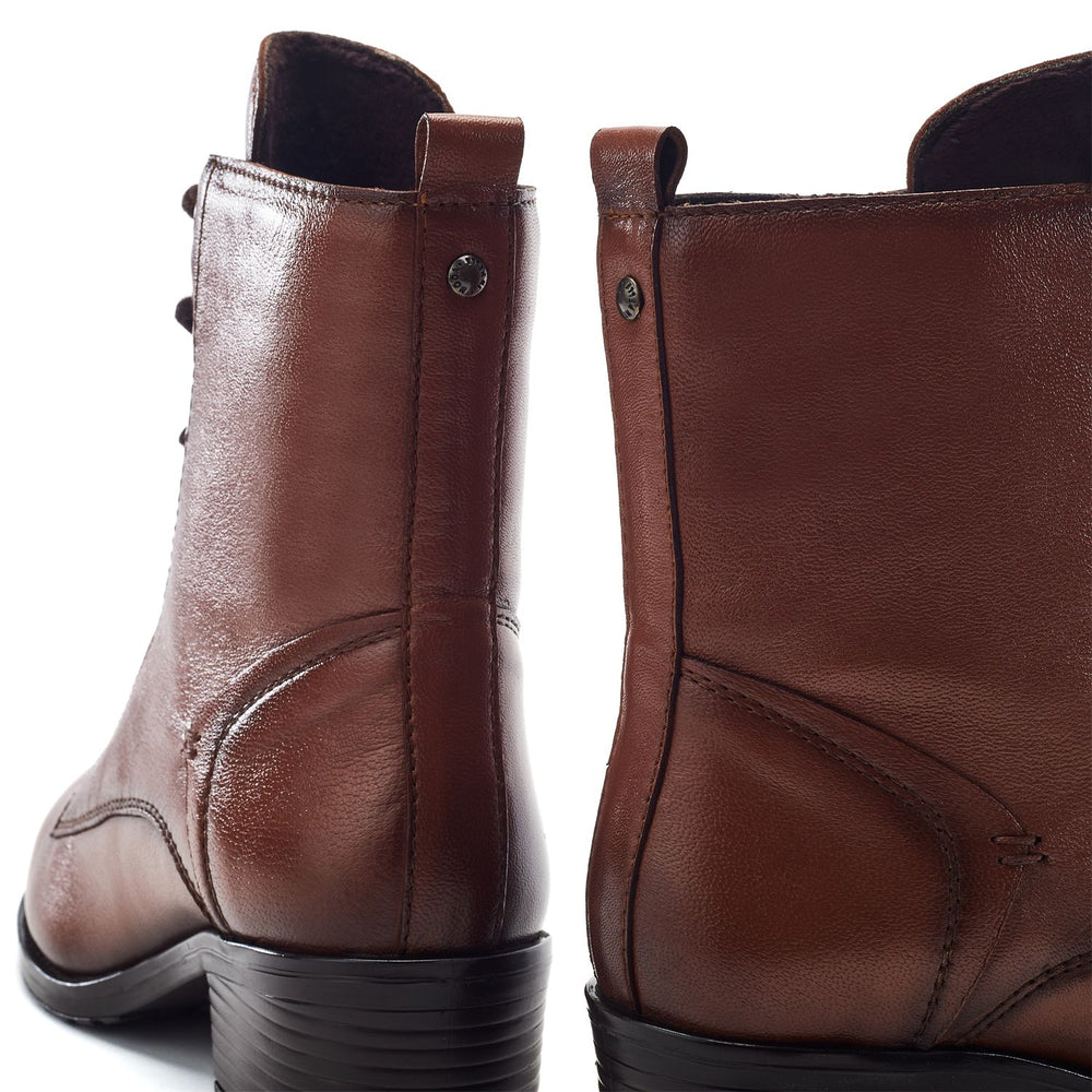 Bezzie Tan Nappa Nappa Boots