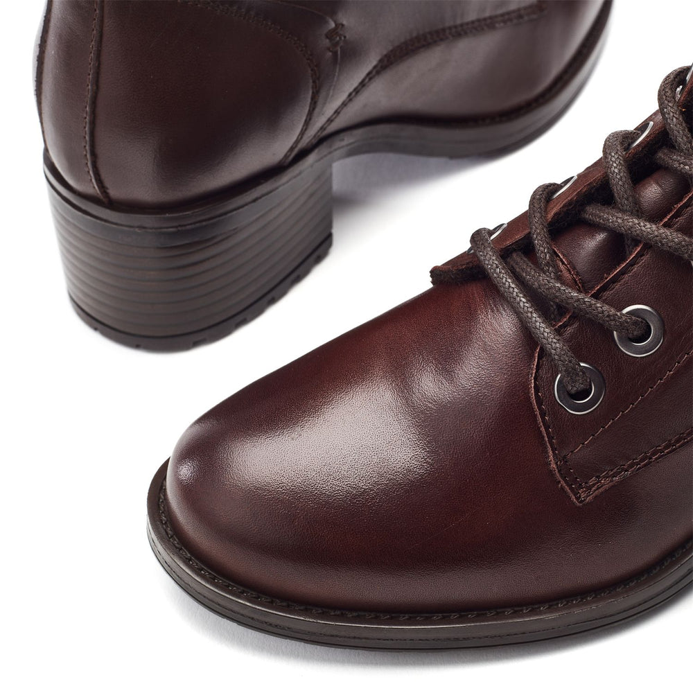 Bezzy Dark Brown Leather Leather Boots