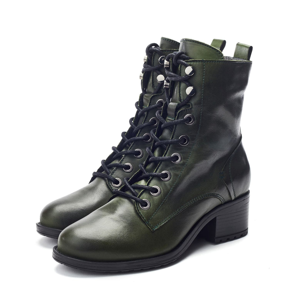 Bezzy Dark Green Leather Boots