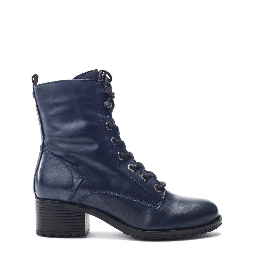 Bezzy Navy Leather Boots