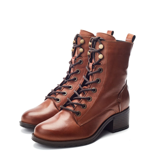 Bezzy W Tan Leather Boots