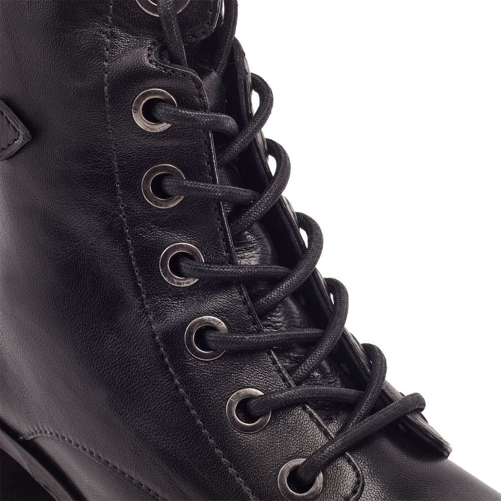 Buzz Black Leather Boots