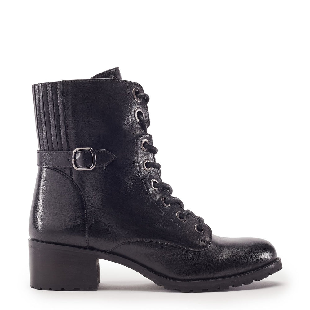 Buzz Black Leather Boots
