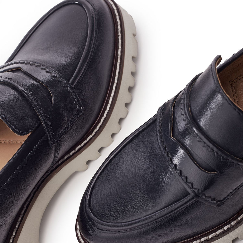 Eleyna Navy Leather Shoes