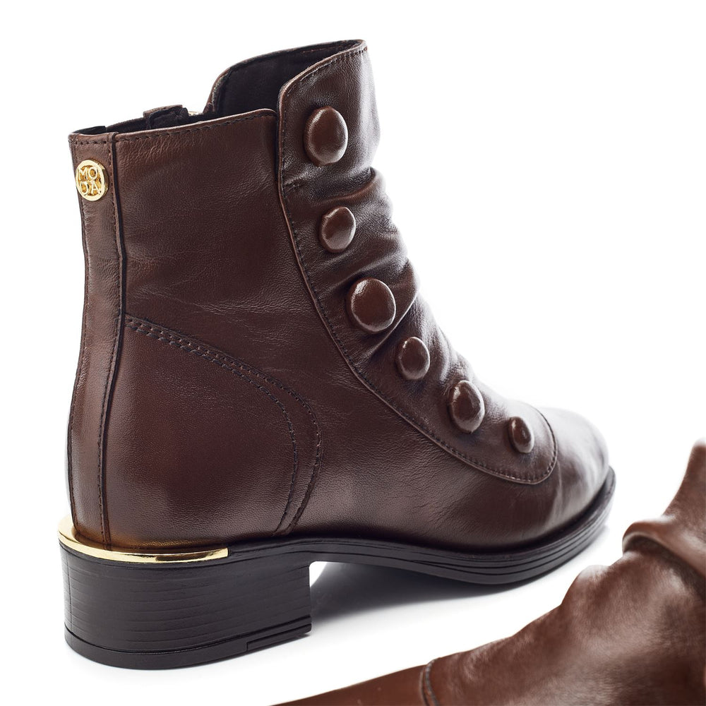 Elita Tan Leather Boots
