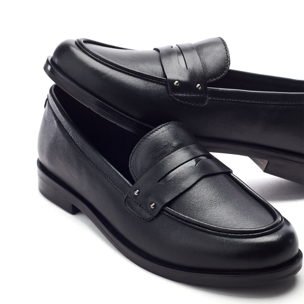 Ema Black Leather Shoes