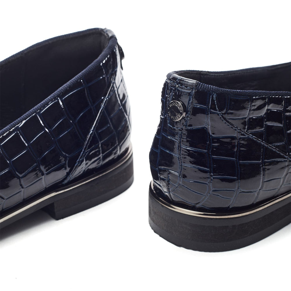 Erinn Navy Patent Mocc Croc Shoes