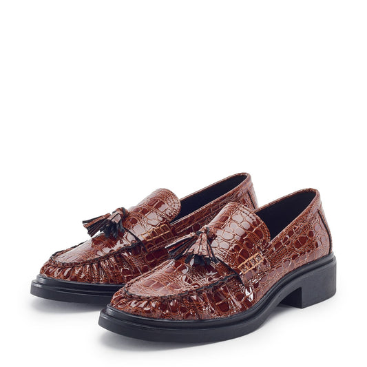 Erisse Tan Patent Mocc Croc Shoes