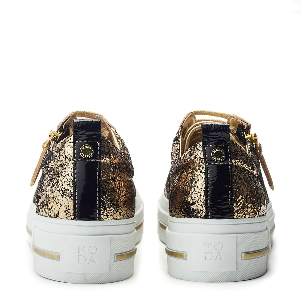 Filician 50 Gold Leather Trainers