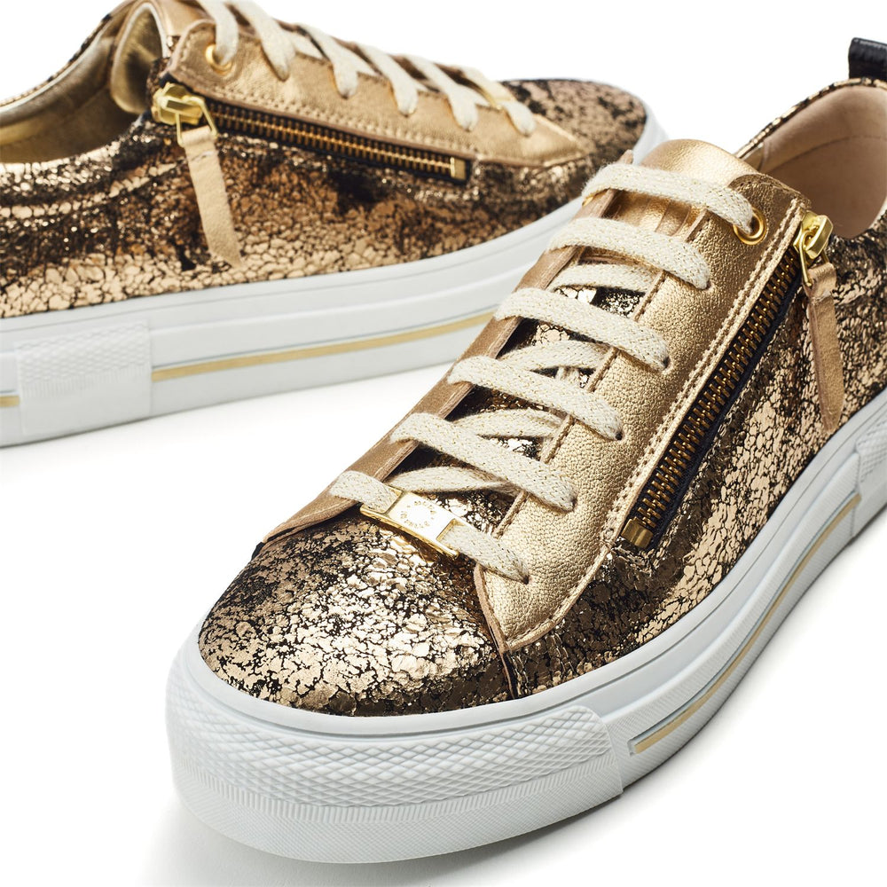 Filician 50 Gold Leather Trainers