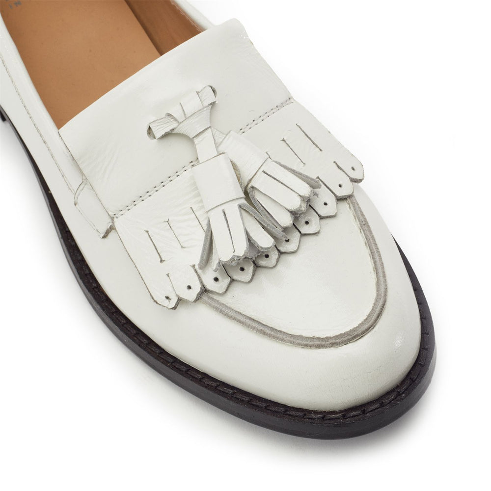 Florana Off White Patent Leather Shoes