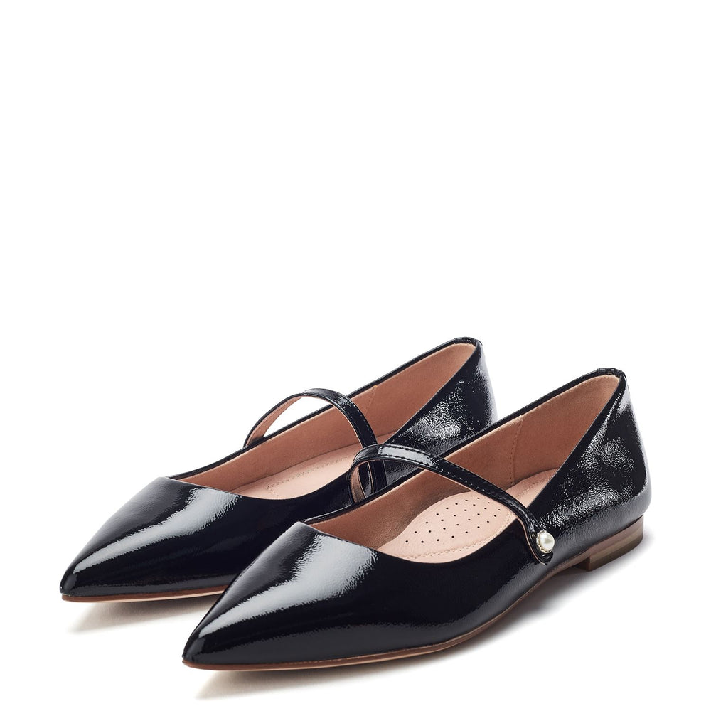 Flower Black Patent Leather Shoes