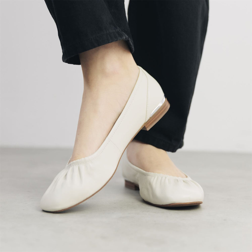 Freesia Off White Leather Shoes