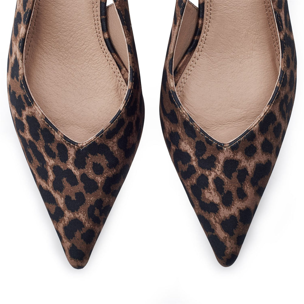Gallia Leopard Satin Satin Shoes