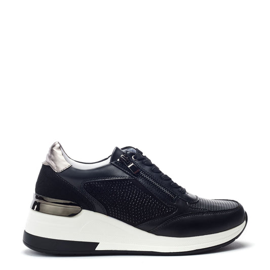 Gavina Black Porvair Trainers