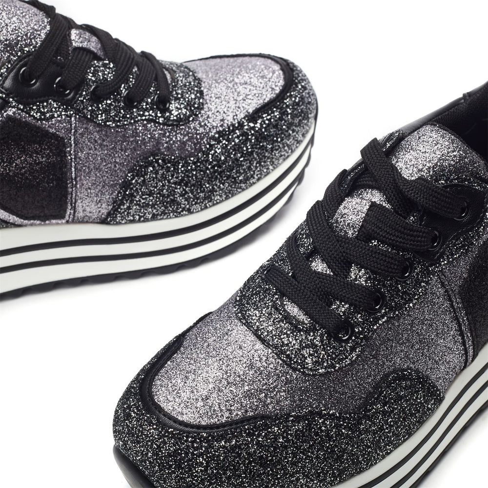 Graye Black Textile Trainers