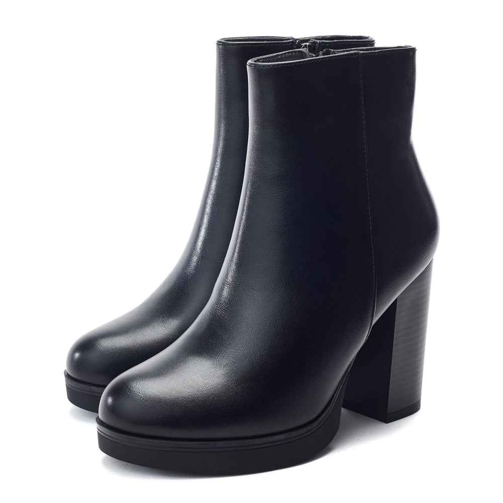 Gytha Black Porvair Boots