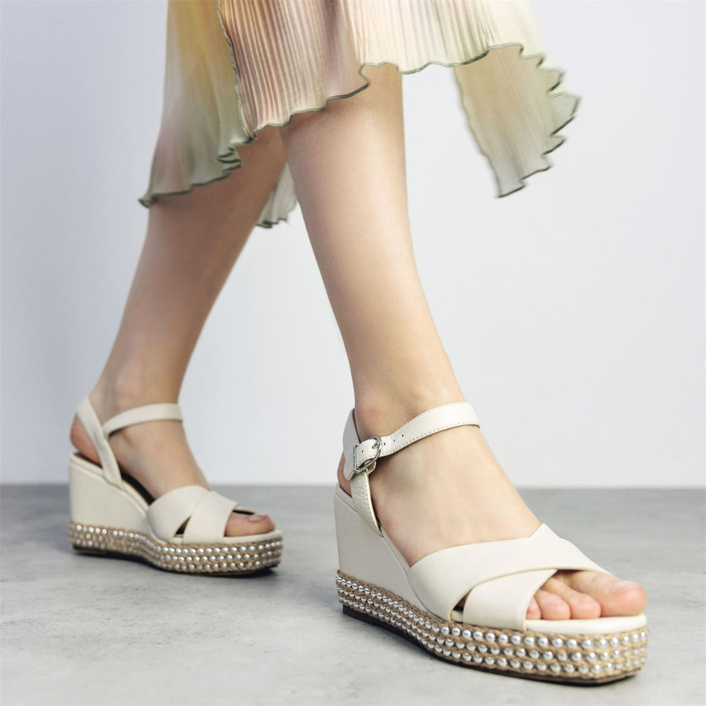 Janeen Off White Leather Sandals
