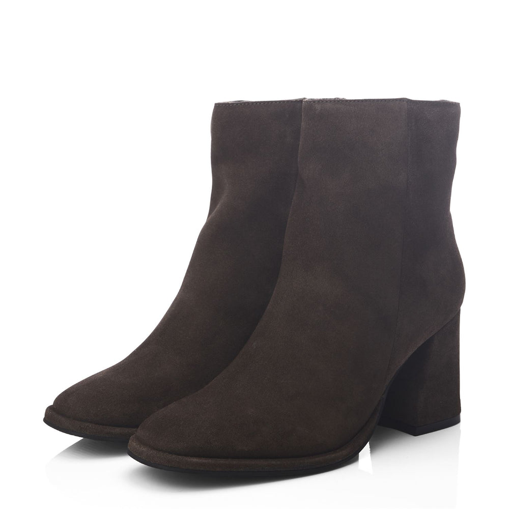 Kalinda Khaki Suede Boots