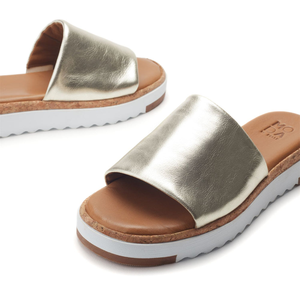 Kanzan Gold Metallic Leather Sandals