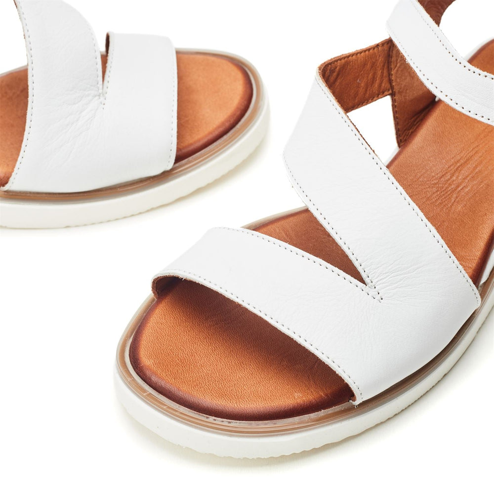 Kapur White Leather Sandals
