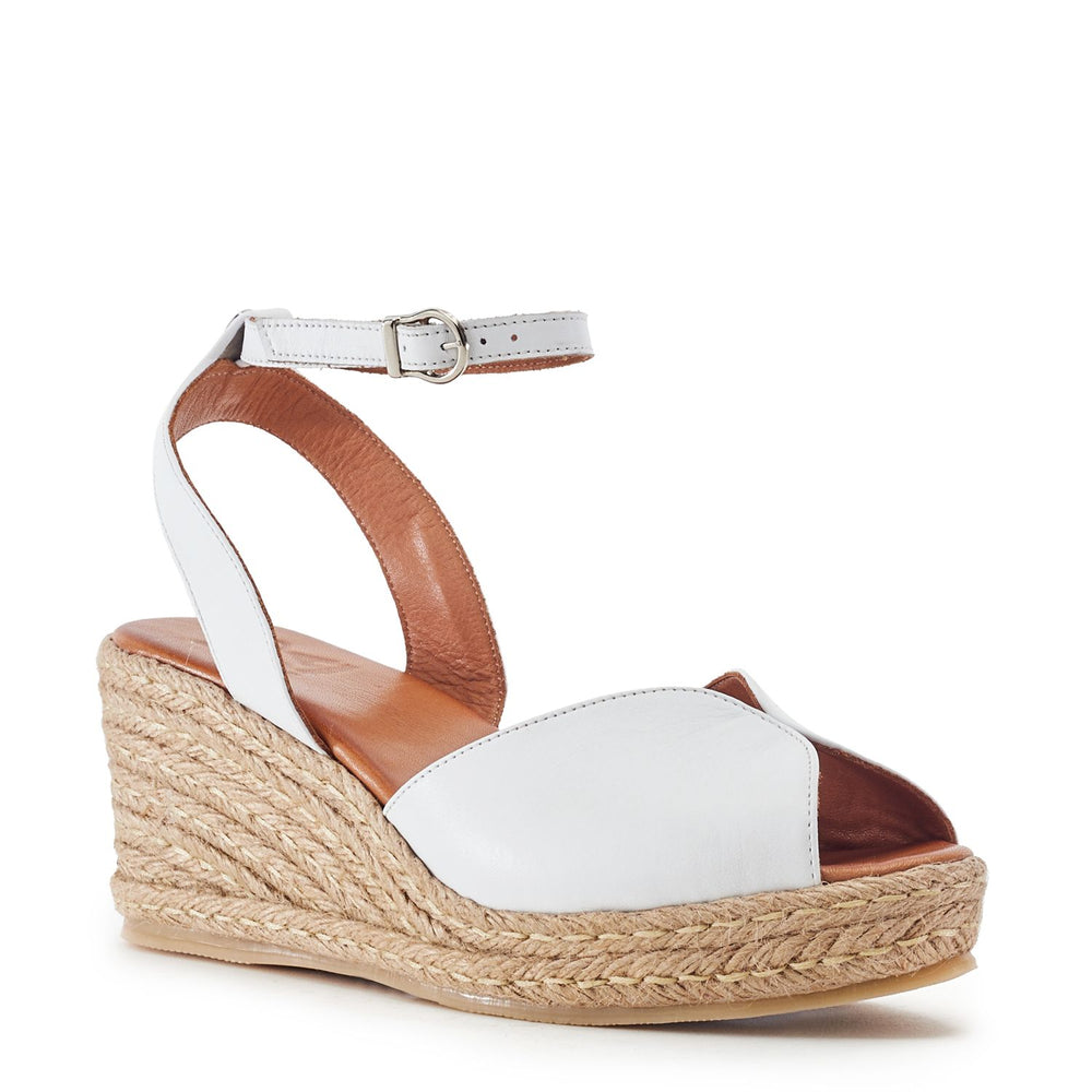 Kiona Off White Leather Sandals