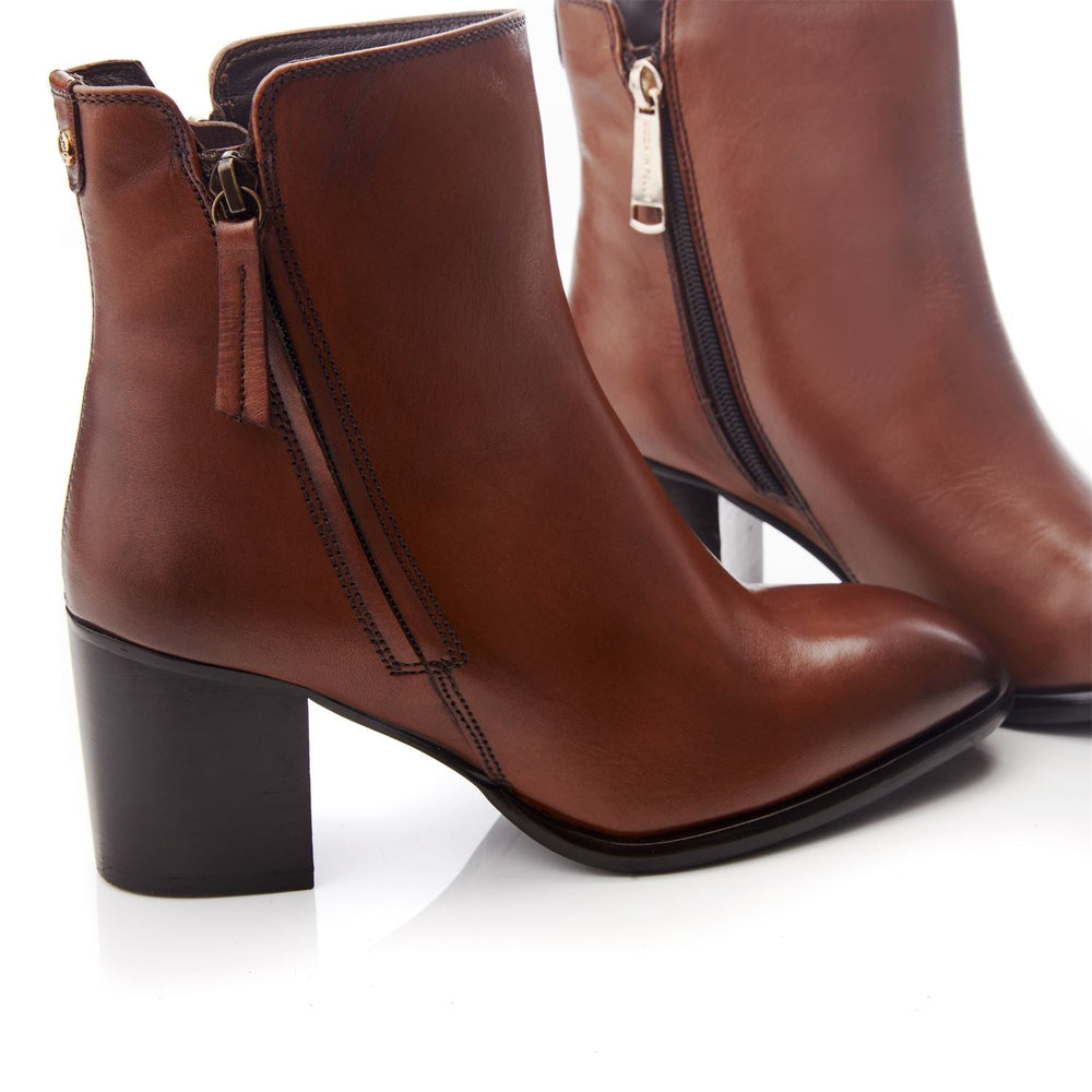 Lakayla Tan Leather Boots