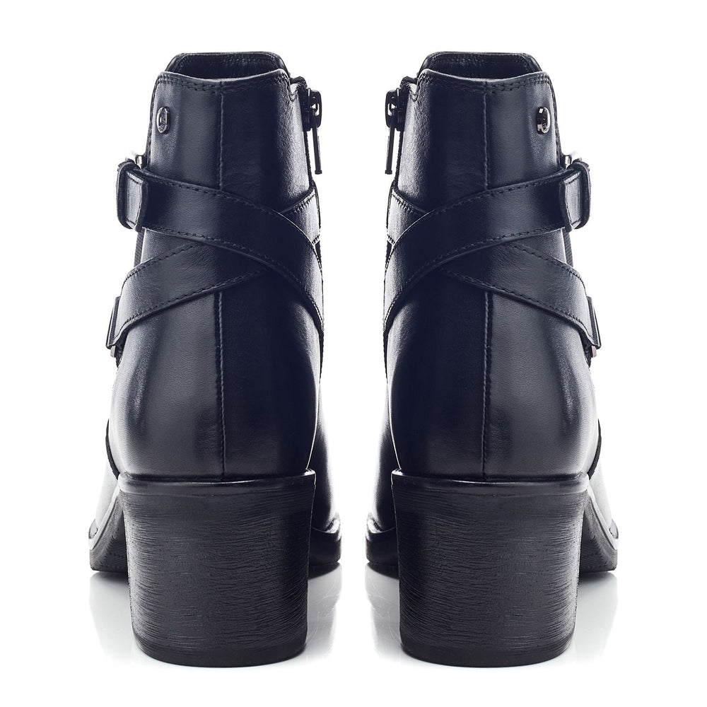 Libres Black Leather Boots